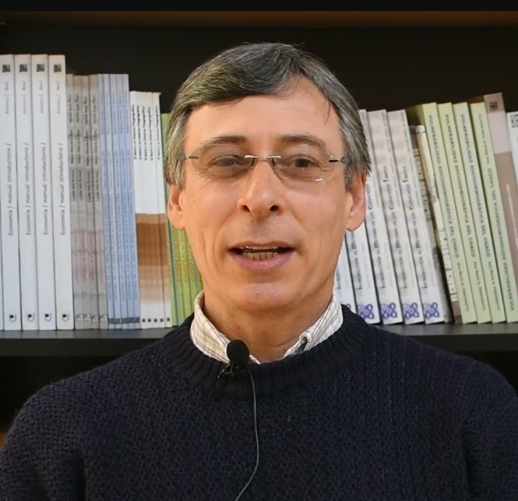 Dr. Dante Cuadra